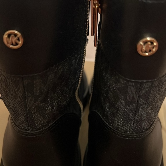 Michael kors Women's Aniya Side-Zip Ankle Combat Booties - Picture 6 of 8